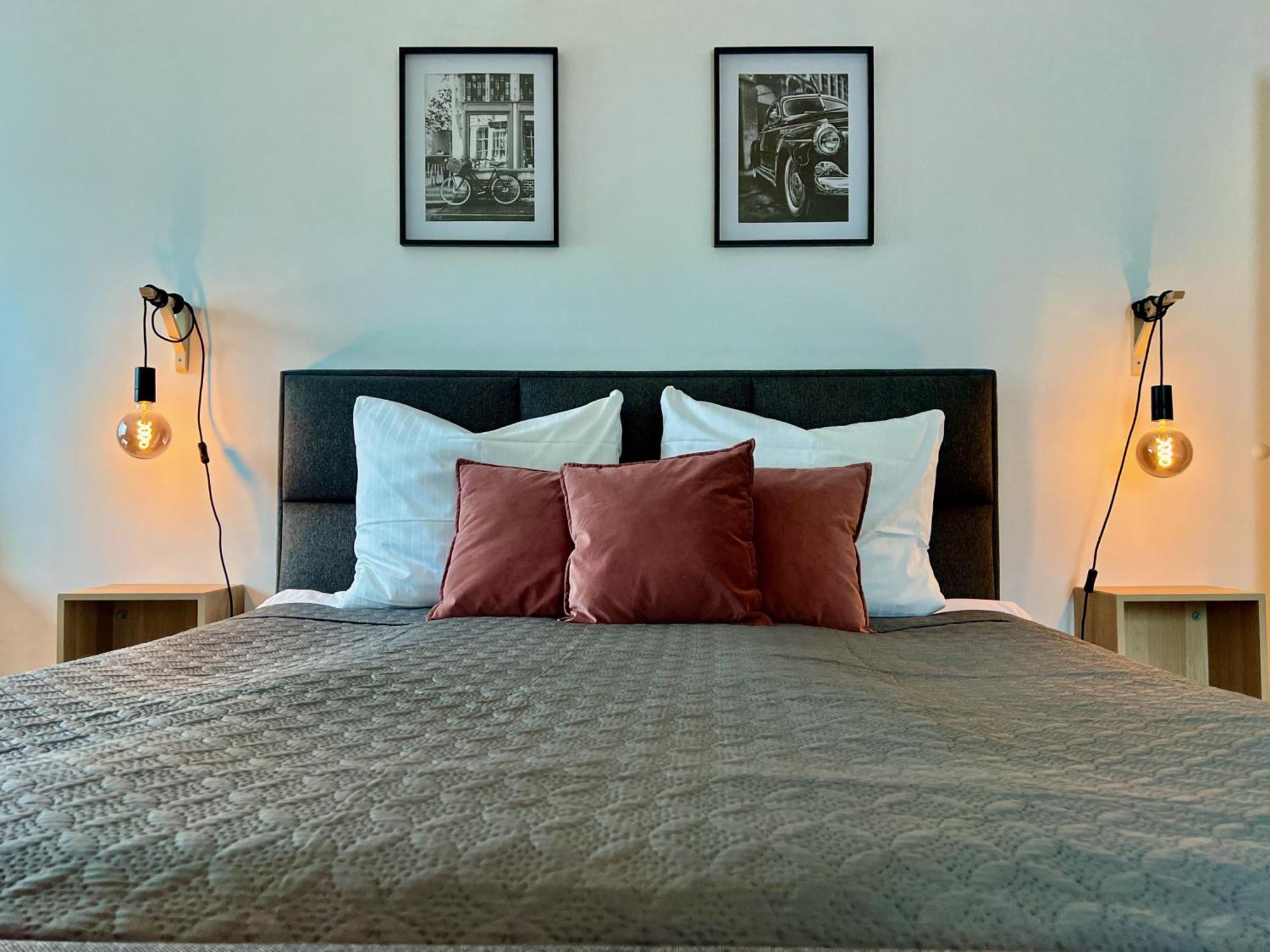 Vonmos Loft Apartment 베른카슈텔쿠에스 외부 사진